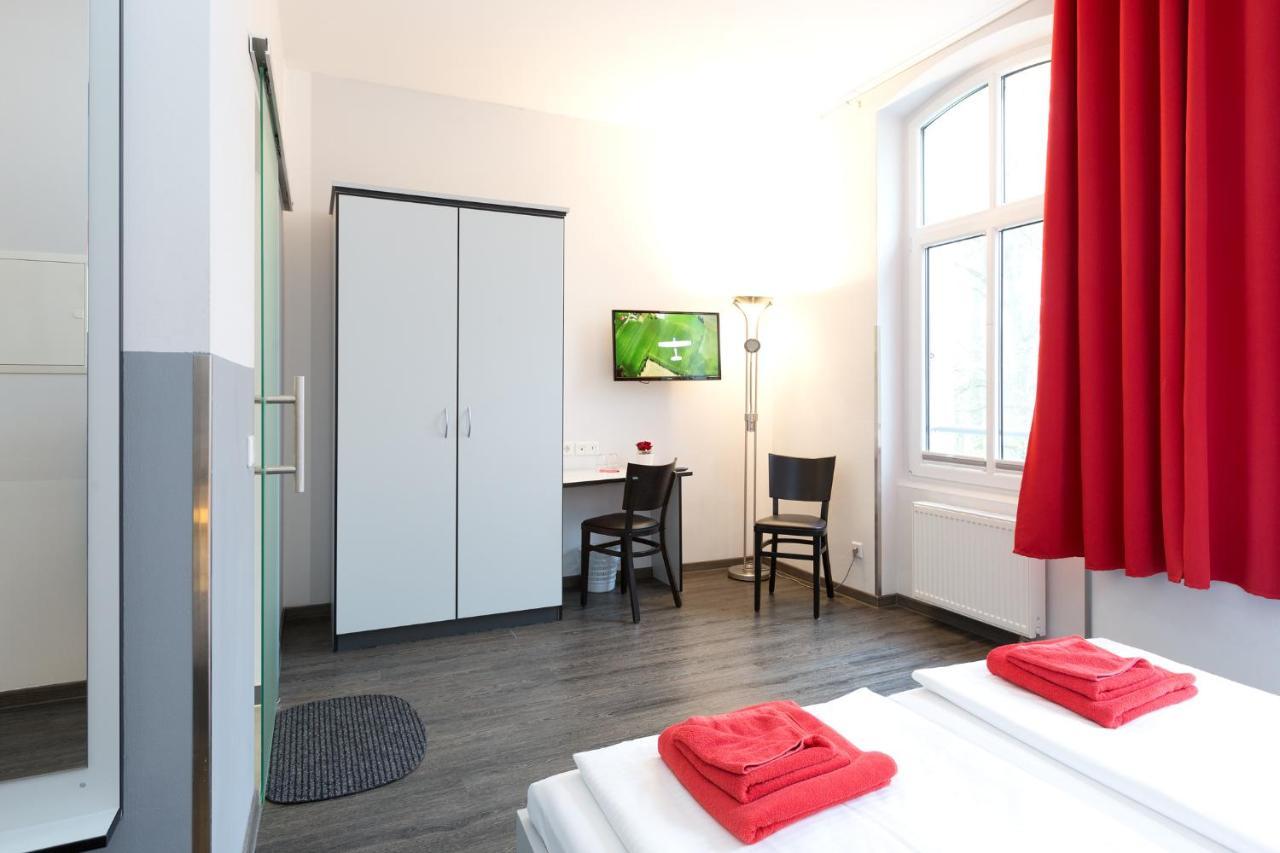 Hotel Zwischen Den Seen Waren  Kültér fotó