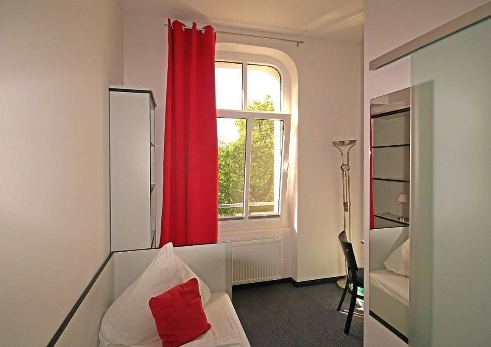 Hotel Zwischen Den Seen Waren  Kültér fotó