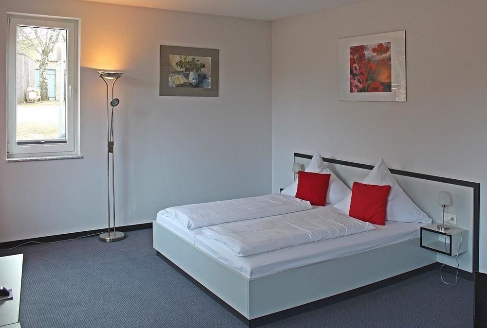 Hotel Zwischen Den Seen Waren  Kültér fotó