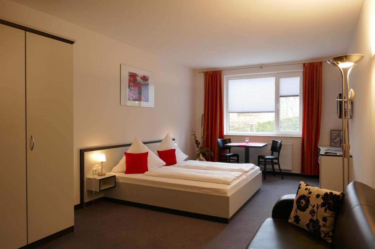 Hotel Zwischen Den Seen Waren  Kültér fotó